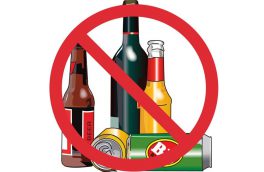 هشدار نسبت به افزایش مسمومیت های الکلی / مصرف خوراکی الکل تاثیری در نابودی کرونا ندارد