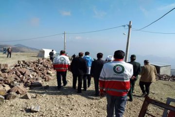 رانش زمین در روستای کرگسر هوراند / امداد رسانی نیروهای هلال احمر