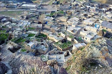 ۳ روستای ورزقان در حال جابجایی