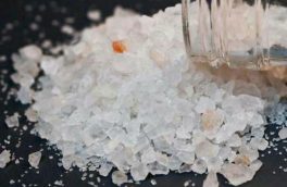 کشف بیش از ۹ کیلوگرم ماده مخدر شیشه در بستان آباد