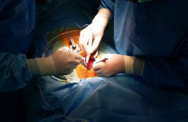انجام نخستین عمل جراحی تعویض مفصل زانو در اهر