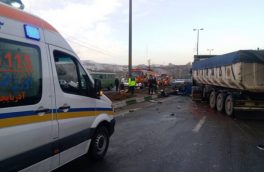 برخورد شدید اتوبوس، تریلی و نیسان در سه راهی اهر- تبریز