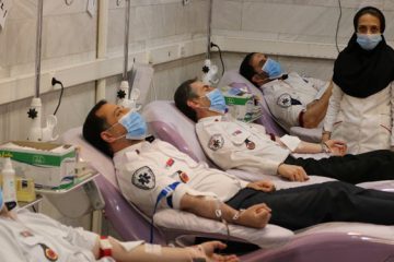 پویش سراسری اهدا خون توسط فرشتگان نجات اورژانس آذربایجان شرقی