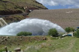 آغاز رهاسازی ۱۰ میلیون مترمکعب از آب سد قلعه ‌چای به دریاچه ارومیه