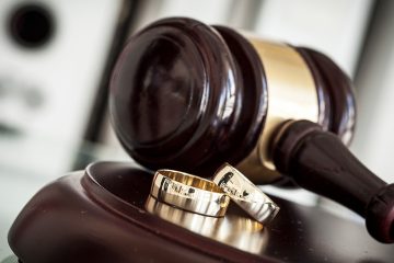«بی احترامی» در رتبه سوم علت طلاق ها ایستاد/ ایجاد «سازش» در ۱۴ درصد طلاق ‌های توافقی