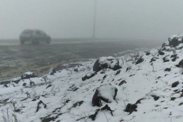 نخستین برف پاییزی نواحی شمالی آذربایجان ‌شرقی را سفید پوش کرد