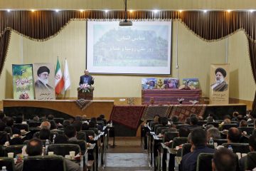استاندار آذربایجان شرقی بر تثبیت جمعیت روستایی تاکید کرد