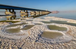 نقش پل کلانتری در تخریب اکوسیستم و خشک شدن دریاچه ارومیه