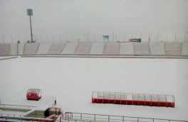 برف سنگین بازی تراکتور – استقلال را لغو کرد