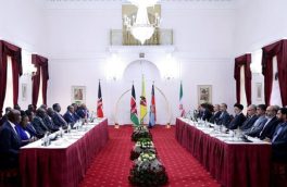 تاکید رئیسی بر ضرورت بهره گیری از ظرفیت های متقابل ایران و کنیا