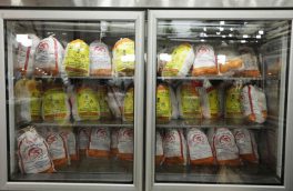 واحد مرغ فروشی در آذربایجان شرقی بیش از ۱۸ میلیارد ریال جریمه شد
