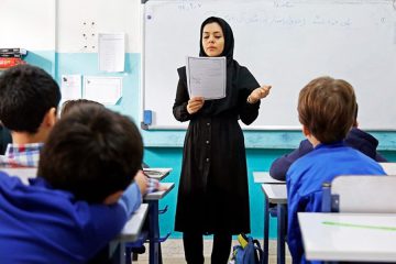 ورود ۲۵ هزار معلم به مدارس از آبان