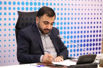 مخالفت وزیر ارتباطات با آیین نامه وزارت بهداشت درباره توزیع دارو