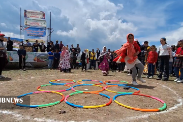 جشنواره بازی های سنتی در دامنه کوه شیئور اهر برگزار شد